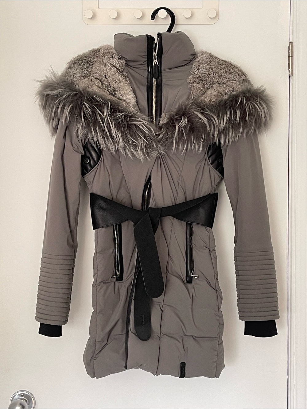 RUDSAK Quilted Puffer Coat with Fur Trim - Gray